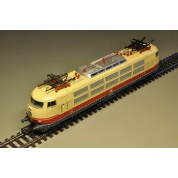 E-Lok BR 103 der DB, beige/rot, Betr.Nr. 103113-7, seitliches DB-Signet auf rotem Grund, Frontzierstreifen als Schiebebild, ohne Originalkarton,