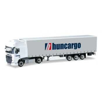 DAF XF SSC Euro 6 mit Gardinenplanen-Sattelzug, Huncargo, (HU)