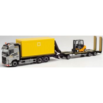 Volvo FH GL Flachbett-LKW beladen mit Container, Ladekran und Goldhofer TU3 beladen mit Gabelstapler Wallek&Geser Spezialtransporte, Garching - Bayern