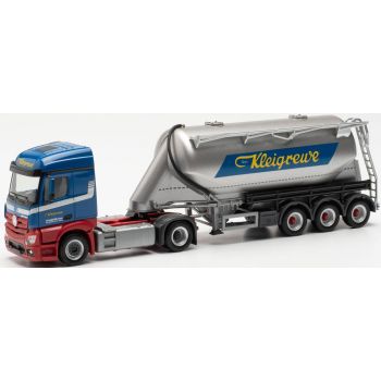 Mercedes-Benz Actros Streamspace 2.3, Eutersilo-Sattelzug, Kleigrewe - Ennigerloh, Nordrhein-Westfalen