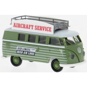 VW T1b, Kombi, mit Dachgepäckträger, Aer Lingus Irish Air Lines - Aircraft Service, lindgrün, Baujahr 1960, Irland