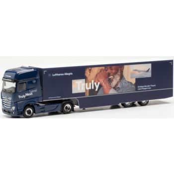 Mercedes-Benz Actros Gigaspace verkleideter Koffer-Sattelzug, Lufthansa - Truly Yours, Köln - Nordrhein-Westfalen