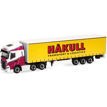 Iveco S-Way Gardinenplanen-Sattelzug, HAKULL Transport & Logistics, Sandnes - Norwegen