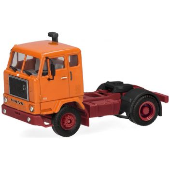 Volvo F88 Zugmaschine 2achs, orange