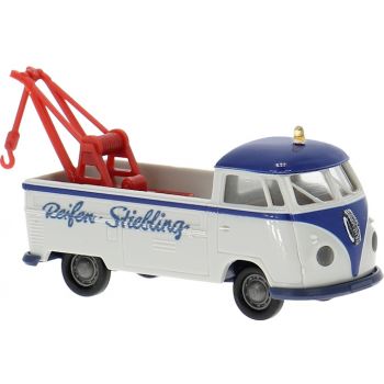 VW T1b Abschleppwagen, Reifen Stiebling