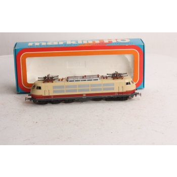 E-Lok BR 103 der DB, Betr.Nr.-Schild vorne mit Nietenpunkten