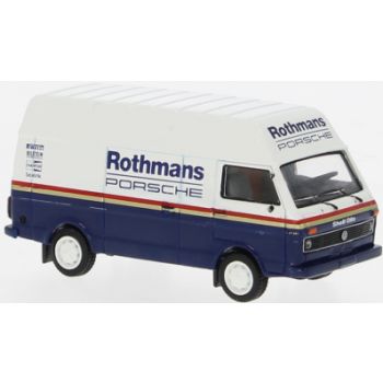 VW LT 35 Hochraum-Kastenwagen, Rothmans-Porsche, Zigarettenhersteller, weiß blau mit rot-goldenem Streifen, Baujahr 1975