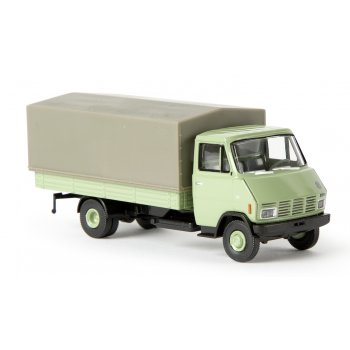 Steyr 590 Pritsche/Plane, blassgrün