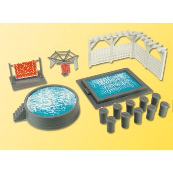 Deko-Set, Garten und Terasse u.a. mit Swimmingpool