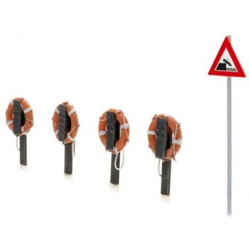 Rettungsring an Pfosten