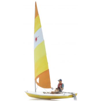 Segelboot Laser mit Figur, Segler