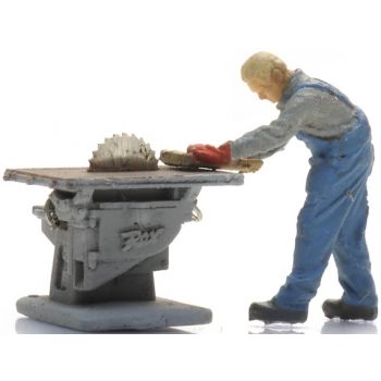 Kreissäge mit Figur