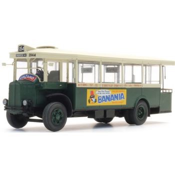 Renault TN4 Bus, IIIc, Cinzano Schriftzug, Banania Schriftzug, grün mit weißem Dach