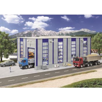 LKW Reparaturhalle, modern, 28,1 x 14,3 x 12,2 cm, Bausatz