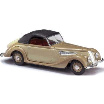 BMW 327 Cabrio mit geschlossenem Verdeck, braun, Baujahr 1952