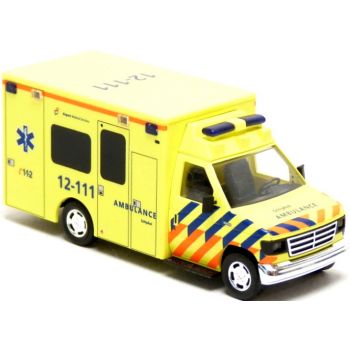 Ford E-350 RTW Ambulance Airport Schipohl Amsterdam, Niederlande