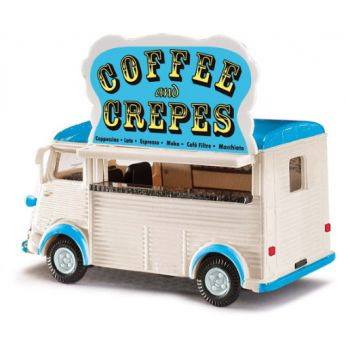 Citroen H - Coffee and Crepes, mit Girlanden für weihnachtliche Deko