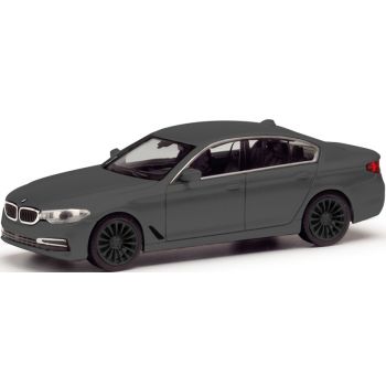 BMW 5er (G30) Limousine, nardograu