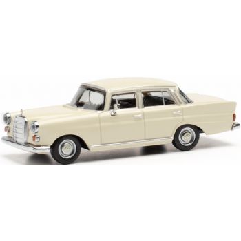 Mercedes-Benz 200 Heckflosse, creme