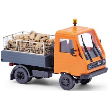 Multicar M26 mit Aufbau beladen mit Holzscheiten, Baujahr 1991