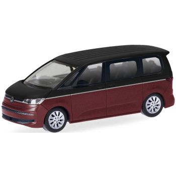 VW Multivan, Deep-Black/Fortanarot