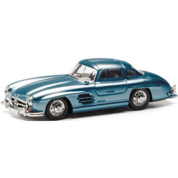 Mercedes-Benz 300 SL Flügeltürer, hellblau metallic