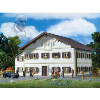 Geburtshaus von Papst Benedikt XVI, Bausatz