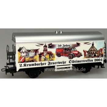 2.Krumbacher Feuerwehr Oldtimertreffen 2004 - 50 Jahre, mit bunter Abb. von Gebäuden, Fachwerkhaus und eines alten Magirus Rundhauber Feuerwehrautos