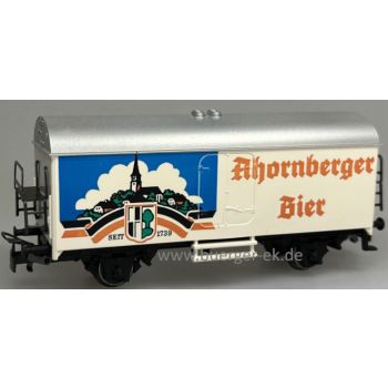 Ahornberger Bier Seit 1739, mit Wappen und Dorfansicht