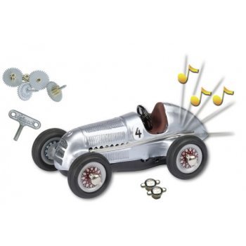 Studio I mit mechanischem Motorsound !