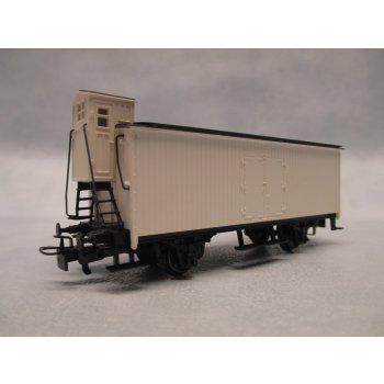 Gedeckter Güterwagen mit Bremserhaus, 2achsig, weiß, ohne Bedruckung !!!