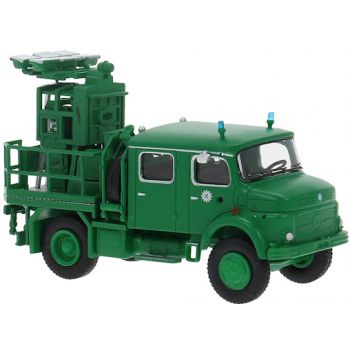 Mercedes-Benz LA911 Lichtmastkraftwagen, Polizei München, minzgrün, Baujahr 1966