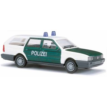 VW Passat Variant der POLIZEI, grün/weiß