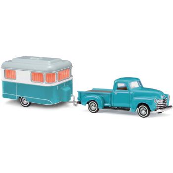 Chevrolet Pick-Up mit Nagetusch Wohnwagen, Baujahr 1950