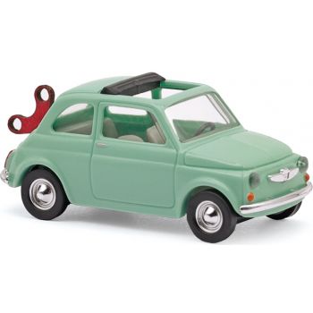 Fiat 500 mit Aufziehschlüssel, Baujahr 1965