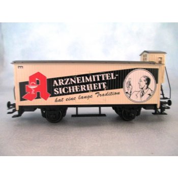 Arzneimittel-Sicherheit hat eine lange Tradition, A - Apotheke (Altbauwagen mit Bremserhaus)