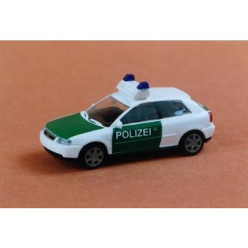 Audi A3 der POLIZEI, grün/weiß, mit hochstehendem Blaulichtbalken