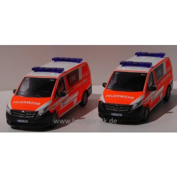 Set: 2 Mercedes-Benz Vito Notarzt Feuerwehr Stuttgart, NEF 1  5/82-1 S-FW 2823 + NEF 2 5/82-2 S-FW 2824, Exklusivmodelle !