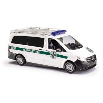 Mercedes-Benz Vito mit Dachständer und Blaulichtbalken, Bergrettung Österreich