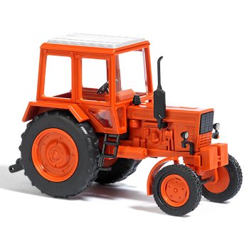 Belarus MTS 80 Traktor, rot