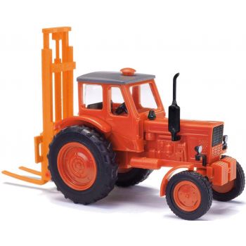 Belarus MTS-50, Traktor mit Hecklift, Baujahr 1961