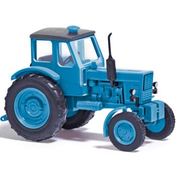 Belarus MTS-50 Traktor, blau, Baujahr 1961