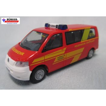 VW T5 LR Bus, Feuerwehr Stuttgart, Abteilung Weilimdorf, rot mit gelbem Streifendesign, 32/19-1, MTW 29, S-FW 2321