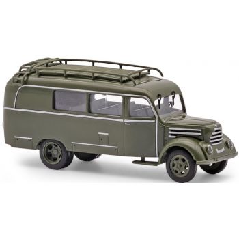 Robur Garant K 30 Kombiwagen, NVA der DDR, oliv, Baujahr 1957