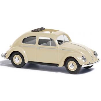 VW Käfer Brezelfenster mit Stoffdach, offen, beige, Baujahr 1952