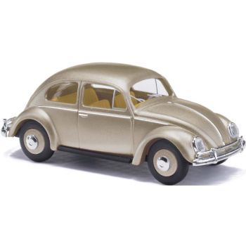 VW Käfer Exportversion mit Ovalfenster, braun metallic, Baujahr 1955