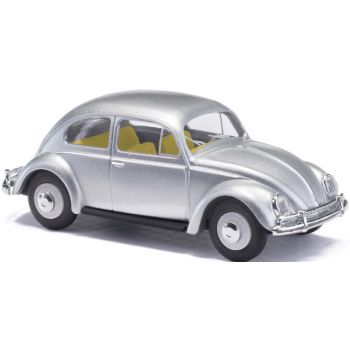 VW Käfer Exportversion mit Ovalfenster, silber metallic, Baujahr 1955