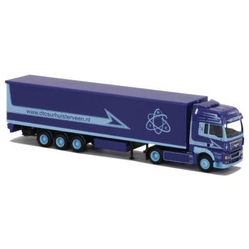 Scania Highl./Aerop., Gardinenkoffersattelzug, Van Bentum