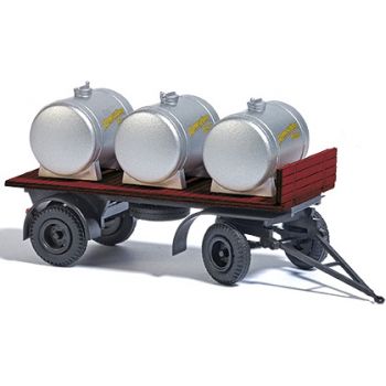 IFA HL 80 Anhänger, Wernesgrüner Pilsner, beladen mit 3 Biertanks, Baujahr 1967