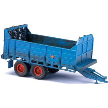 Anhänger Fortschritt T088 mit Mistladung, verschmutzt, Baujahr 1971